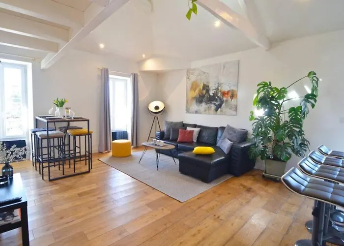 Duplex Elegant & Moderne - 3 - Rooftop Terrasse & Jacuzzi- Chelitz Апартаменты *