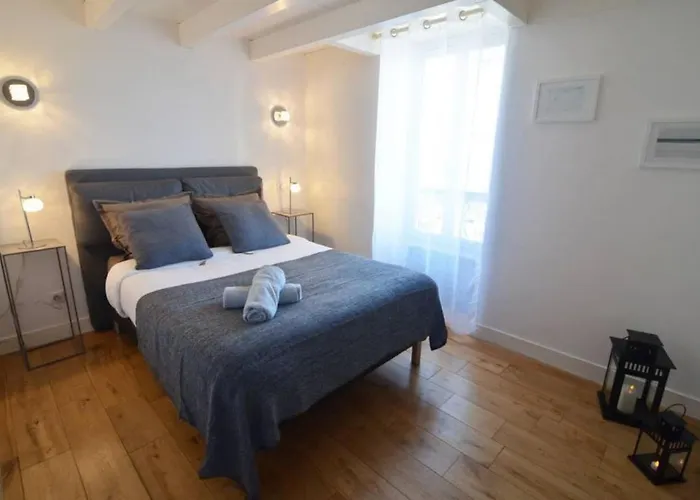 Duplex Elegant & Moderne - 3 - Rooftop Terrasse & Jacuzzi- Chelitz Apartament